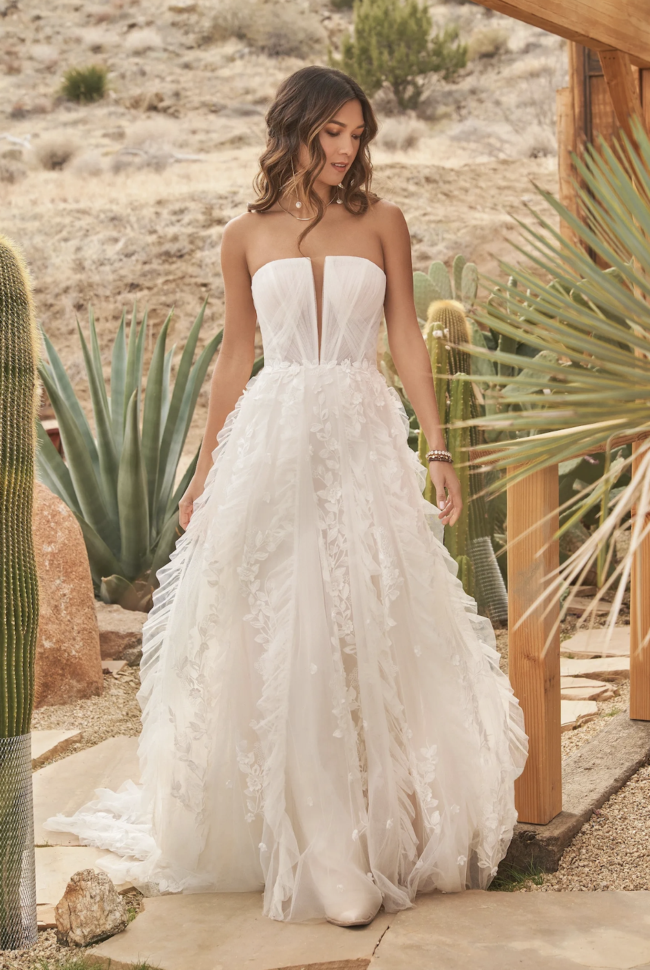 Stunning Wedding Dresses for 2023 Wedding Ceremonies Image