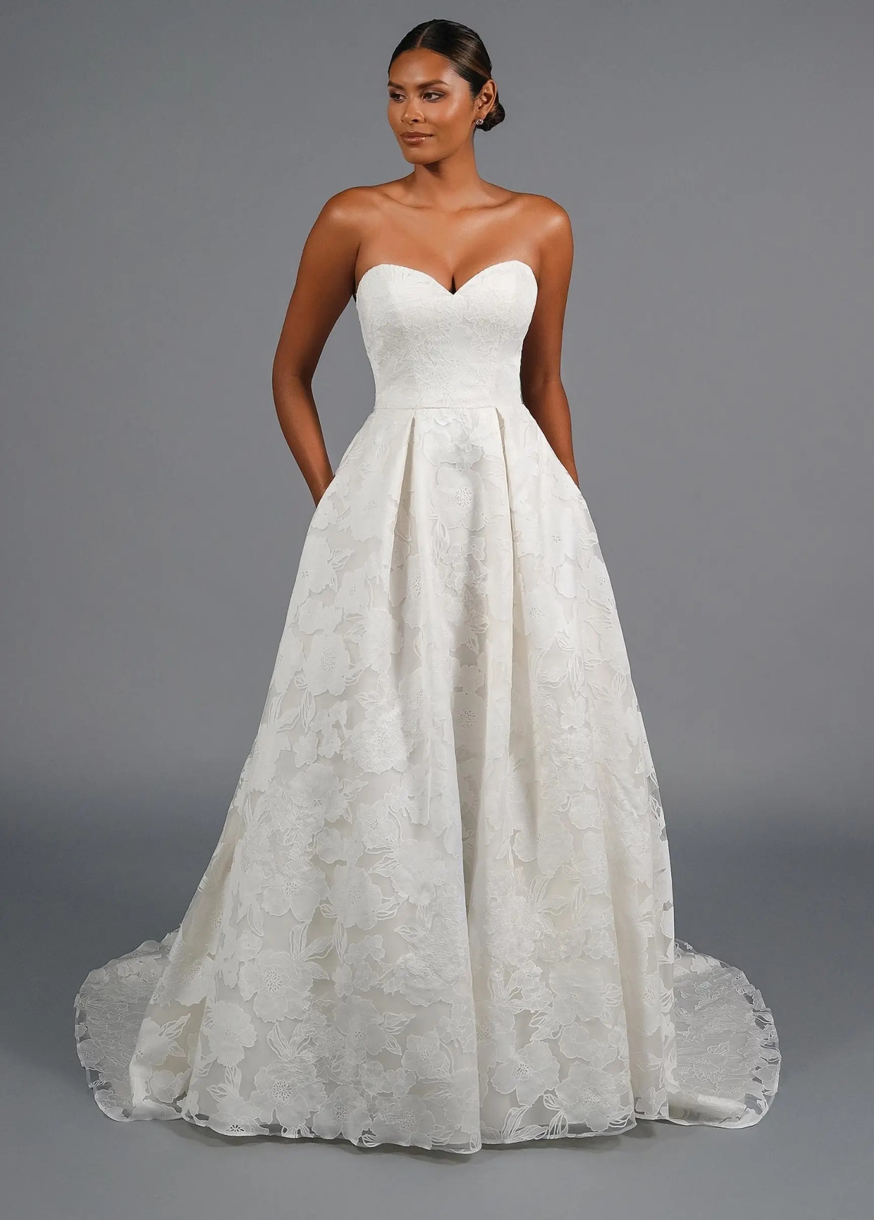 National Bridal Sale at Lambs Hill Bridal
