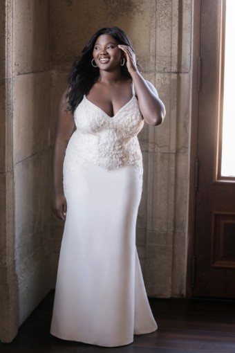 Allure Couture C686L #0 Ivory/Nude thumbnail