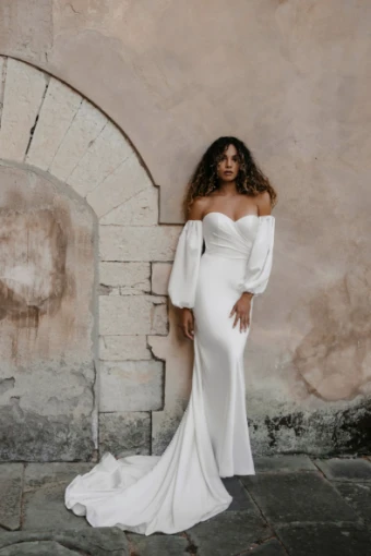 Abella Nava #0 default thumbnail