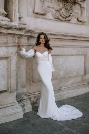 Abella Nava #7 thumbnail