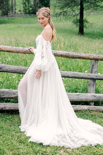 Willowby 50712 #10 Ivory/Blush/Ivory/Off White thumbnail