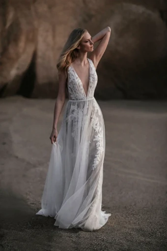 Abella Julia #0 default thumbnail