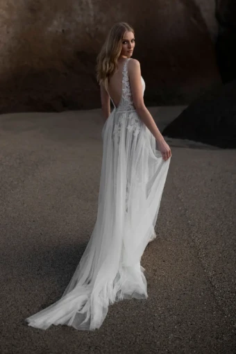 Abella Julia #3 default thumbnail