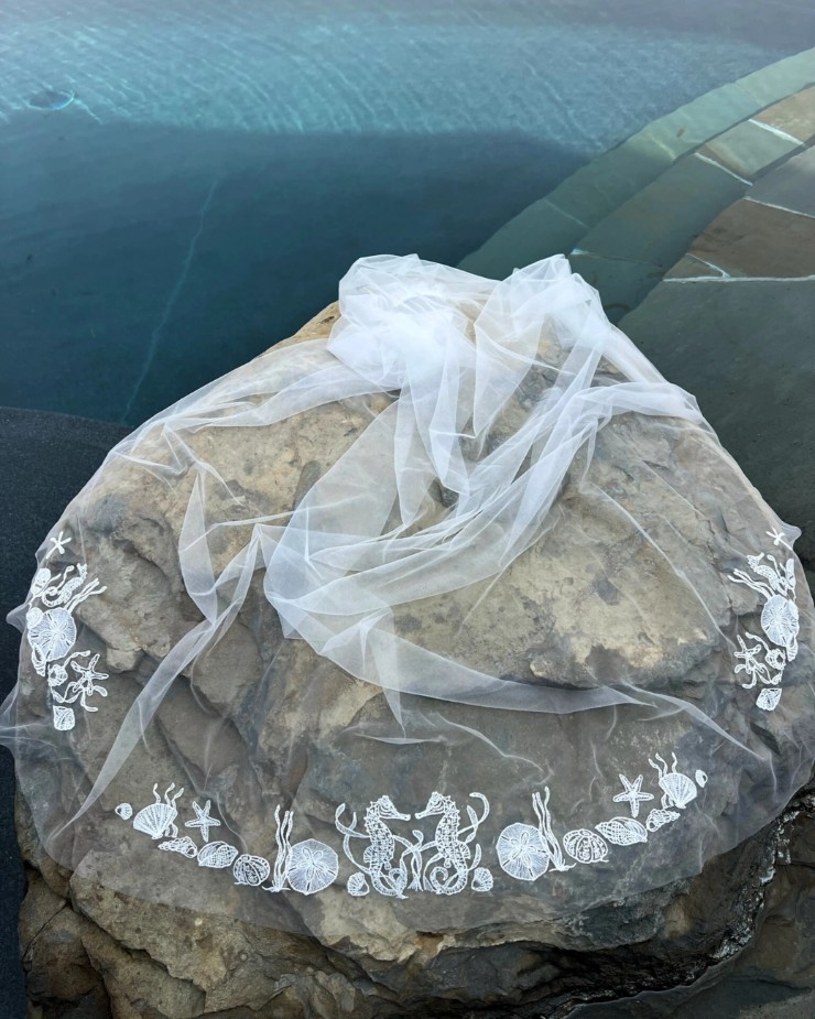 Lambs Hill Veils Seahorse Veil Default Thumbnail Image