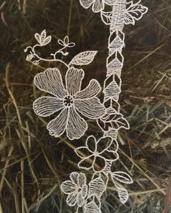 Equestrian Veils D Bit Twist #7 Ivory thumbnail