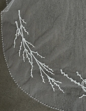 Equestrian Veils The Equestrian Signature with Pearls #7 Ivory thumbnail