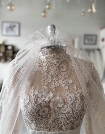 Equestrian Veils The English Reins with Snaffle Bit #5 Ivory thumbnail