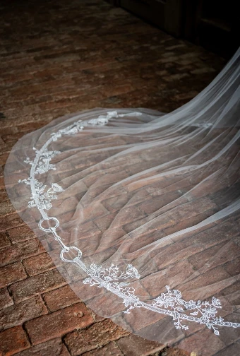 Charlotte Guernsey The English Reins with Snaffle Bit #7 thumbnail