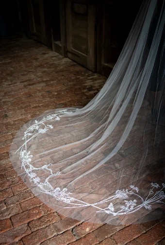 Charlotte Guernsey The Western Show Bit #2 thumbnail