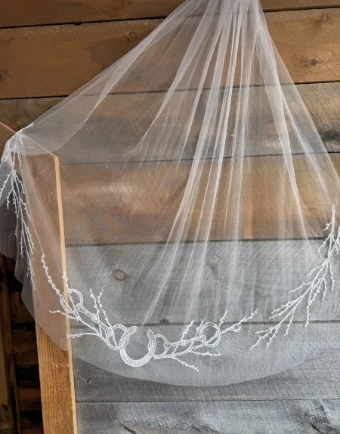 Charlotte Guernsey The Petite Signature #2 thumbnail