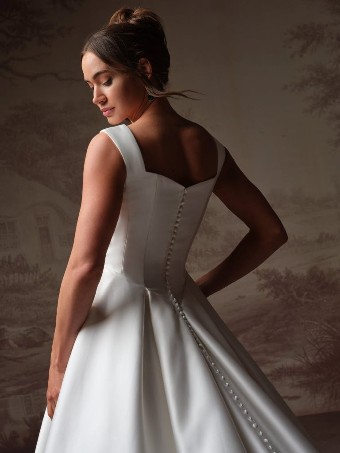 Maggie Sottero PIERCE #4 default All Ivory thumbnail